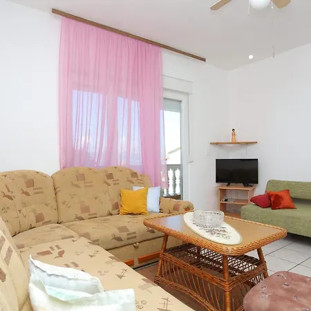 Apartments With A Parking Space Duce, Omis - 20858 Room photo